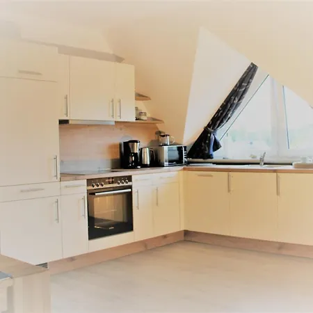 Doeser Apartment *