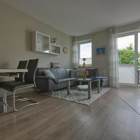 Doeser Apartment *