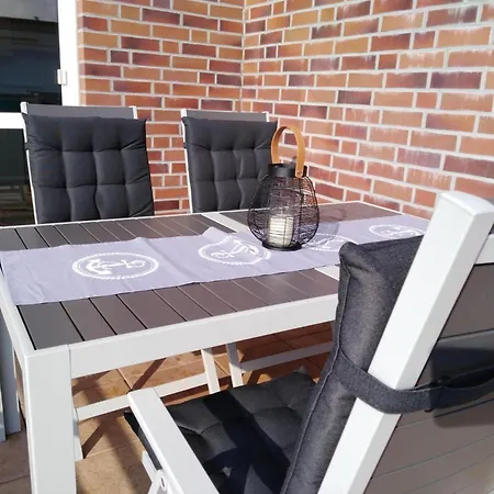 Doeser Apartment *