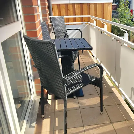 Apartment Doeser *